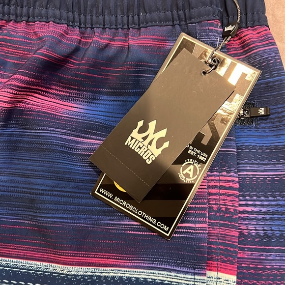 Men’s swim trunks - Picture 3 of 3